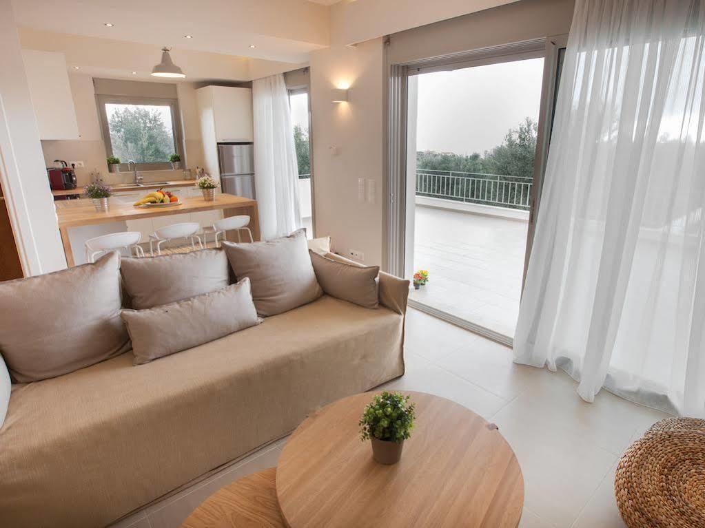 Abelia Luxurious Villas Finikounta Exterior foto