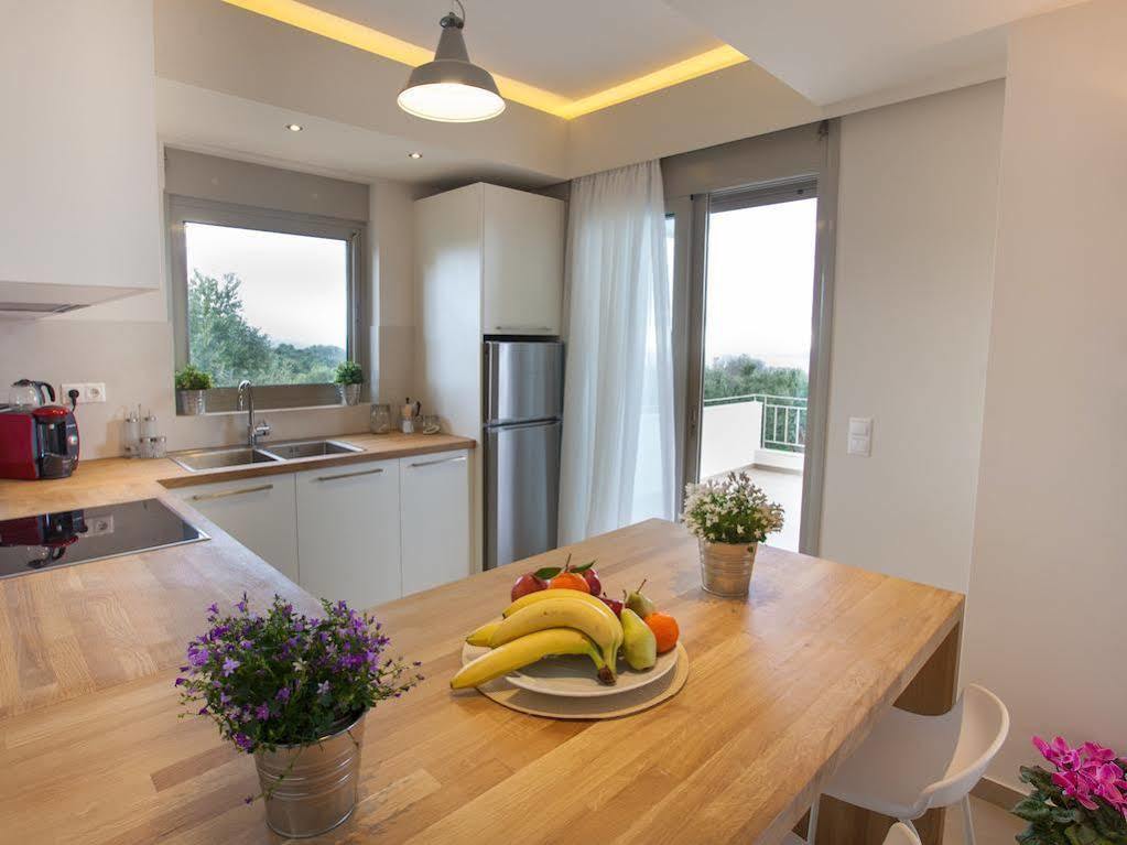 Abelia Luxurious Villas Finikounta Exterior foto