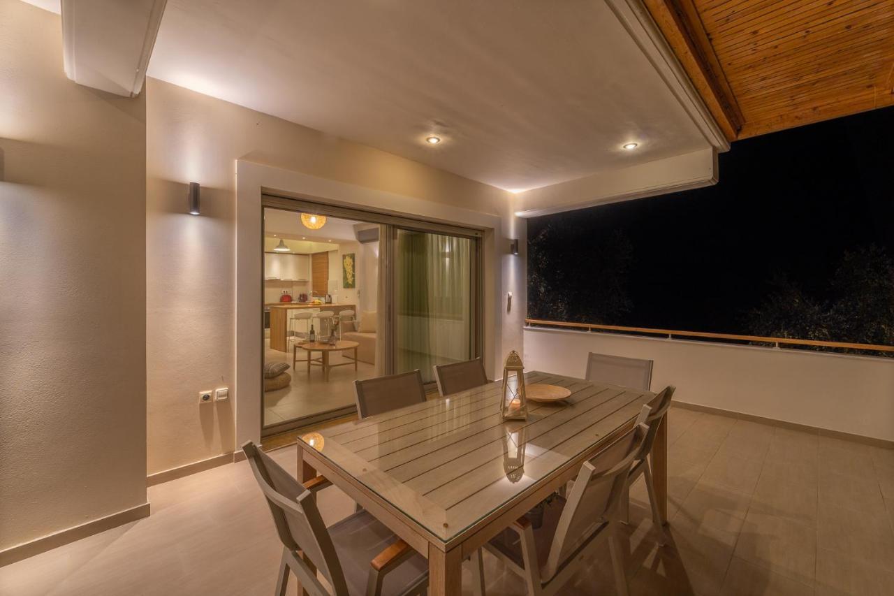 Abelia Luxurious Villas Finikounta Exterior foto